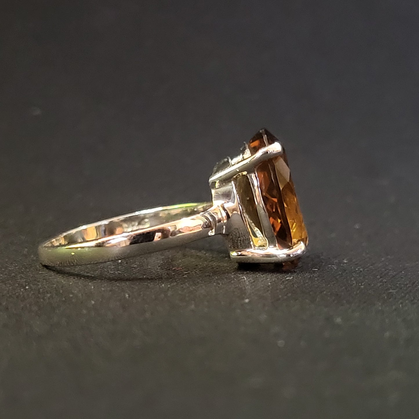 "Oval Bling" Silver Ring with Citrine