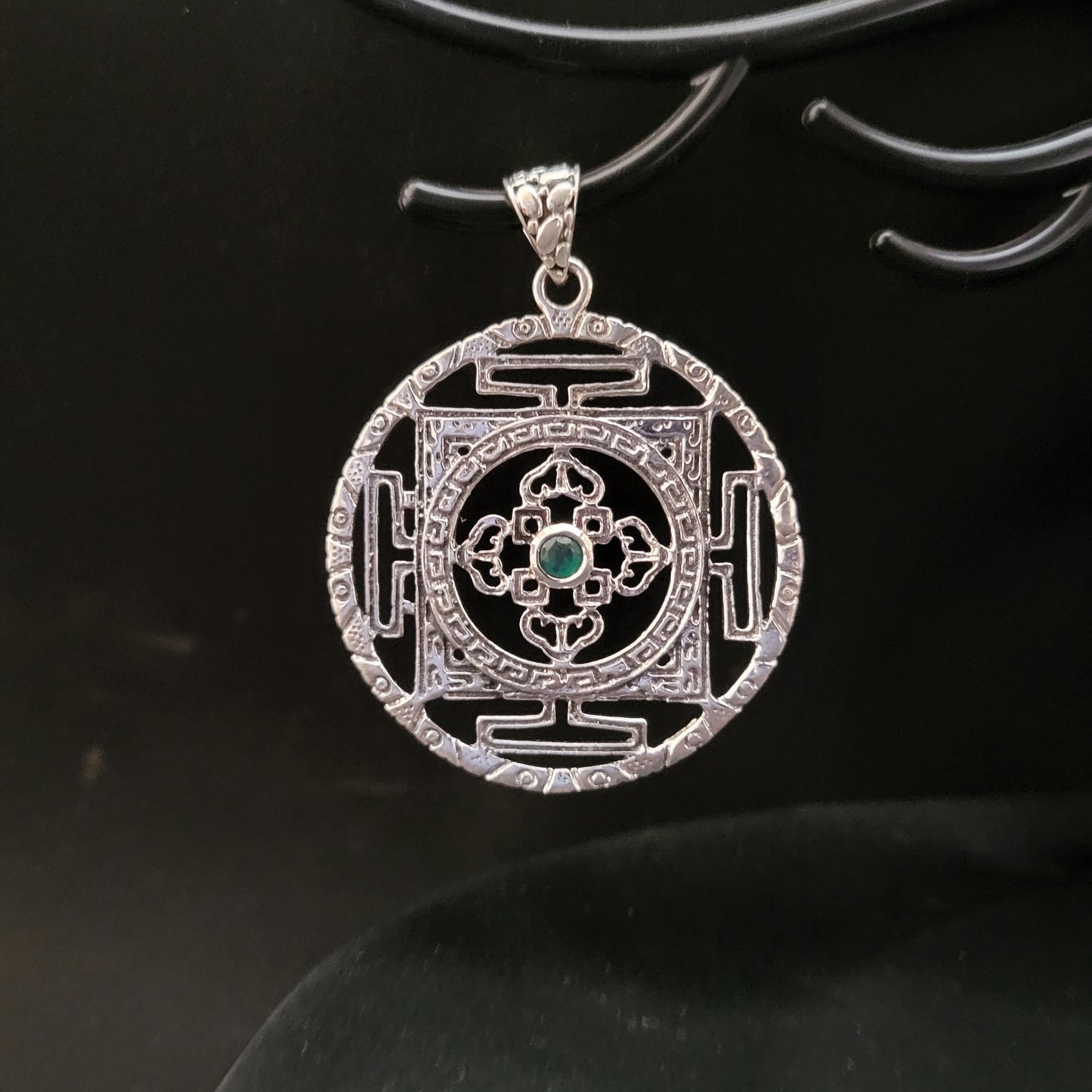 "Intricate Mandala" Silver Pendant with Green Onyx