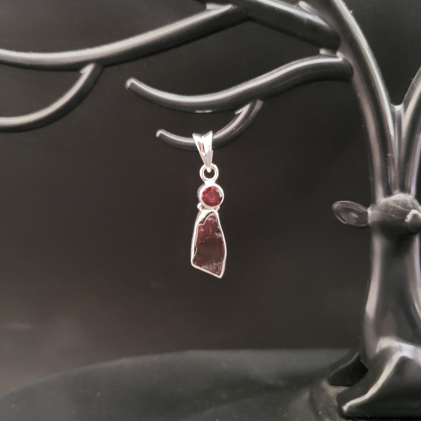 "Abstract Garnet" Silver Pendant with Garnet