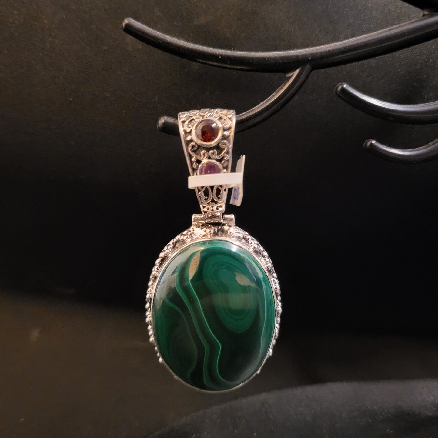 "Royal Jewel" Silver Pendant with Malachite