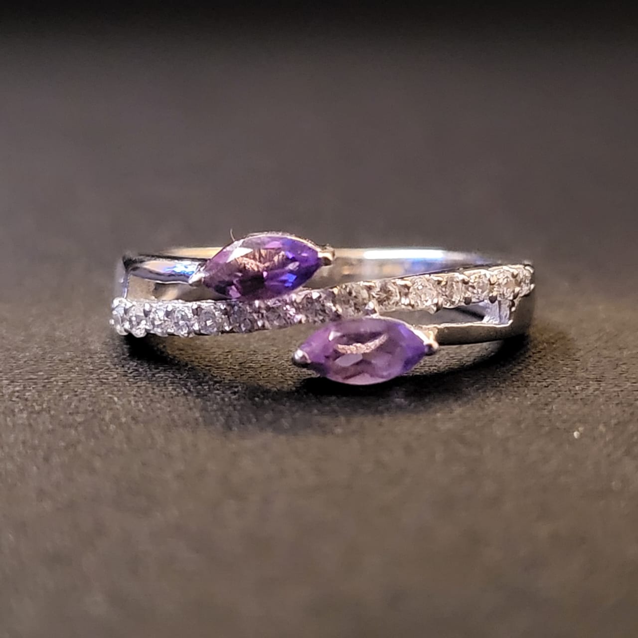 "Leafy Lace" Silver Ring with Amethyst, Cz