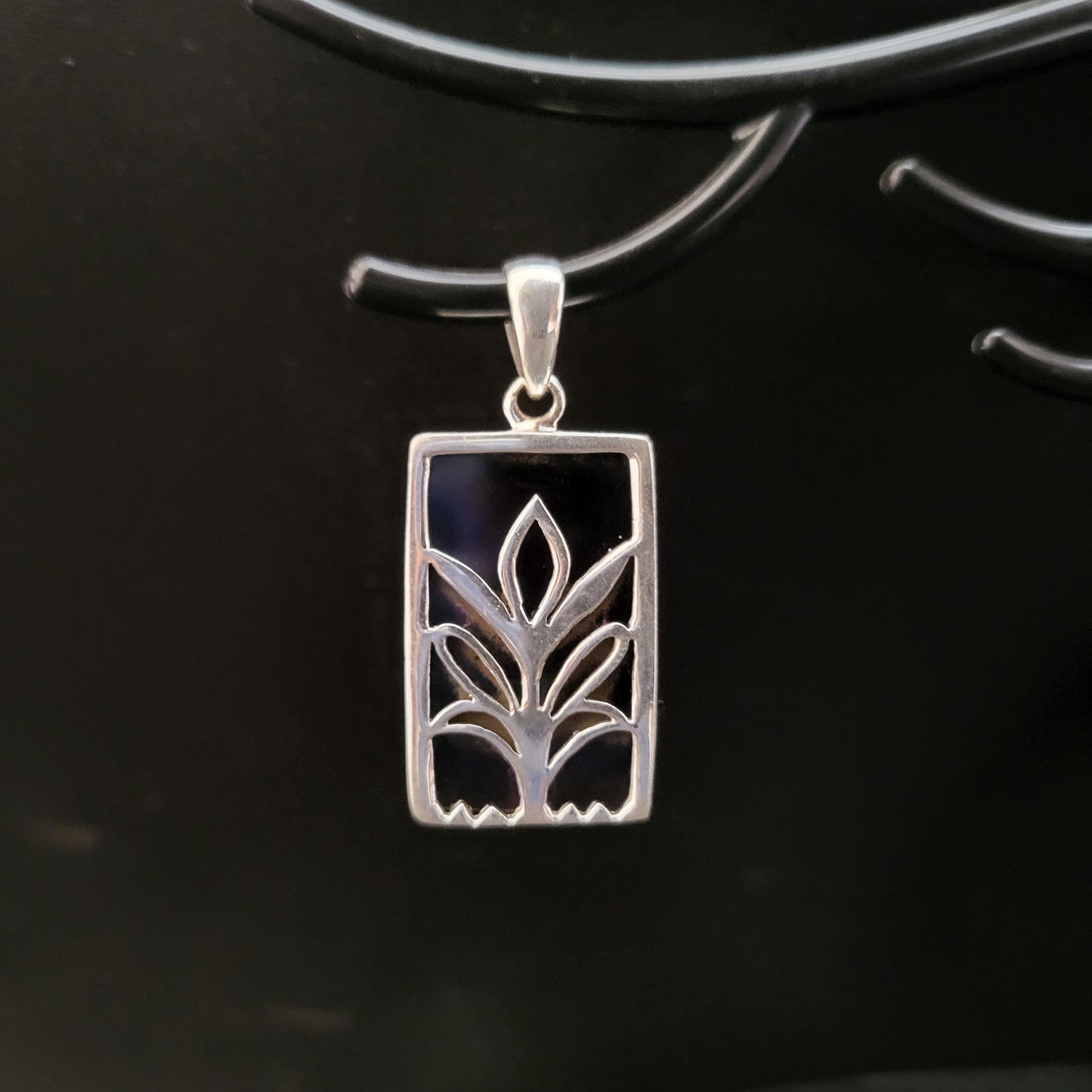 "Scented View" Silver Pendant with  Amethyst