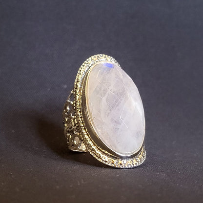 "Enchanting Elegance" Silver Ring with Rainbow Moonstone