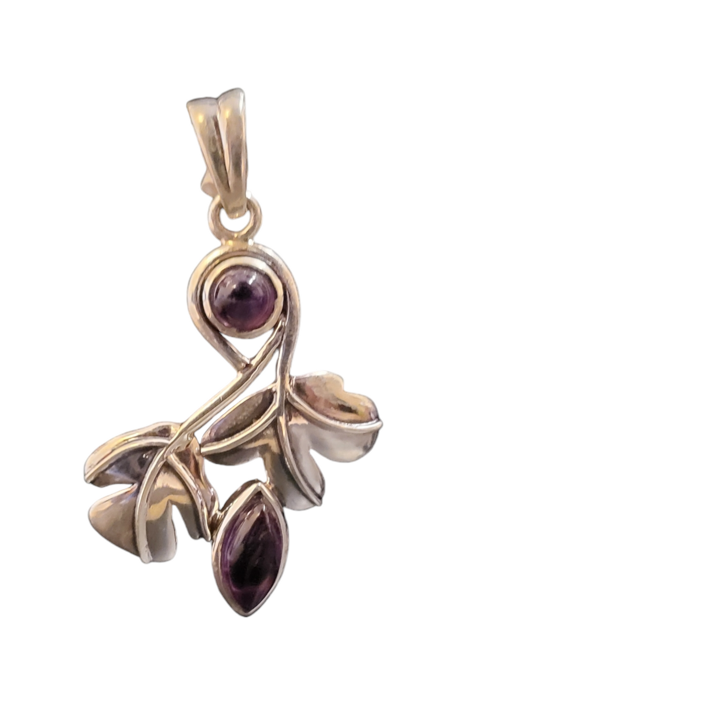 "Vine Twist" Silver Pendant with Amethyst