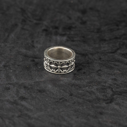 "Royal Tale" Silver Ring